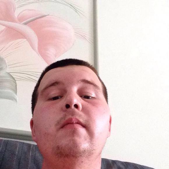 Profile Picture of Mitchell Bert (@mbert72170) on Poshmark