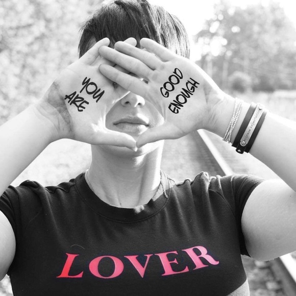 Profile Picture of Ari Genovesi (@mycoachari) on Poshmark