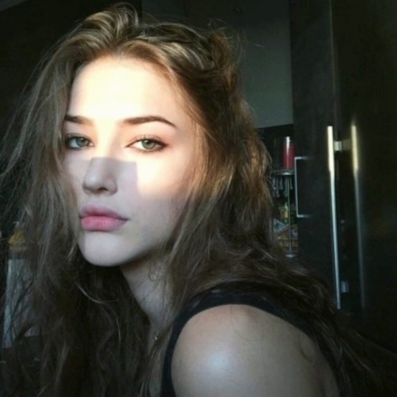 Profile Picture of Christine Blagg (@christineblagg) on Poshmark