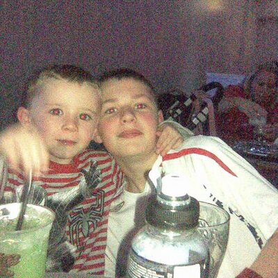 Profile Picture of Mandy Purves (@pandy50) on Twitter