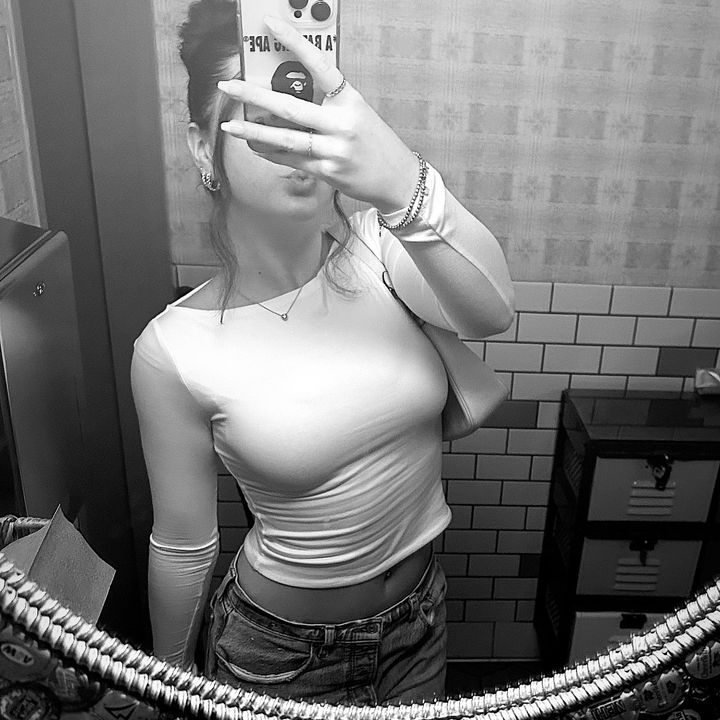 Profile Picture of 𝓪𝓾𝓭𝓻𝓮𝔂 (@audrey.boisvertt) on Tiktok