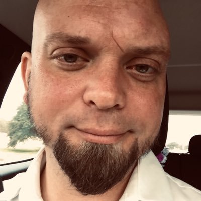 Profile Picture of Robert Chenault (@robertchenaul15) on Twitter