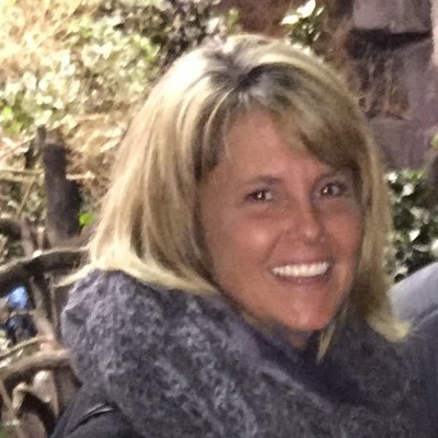 Profile Picture of Kimberly McDermott (@KimberlyMcDermo) on Twitter