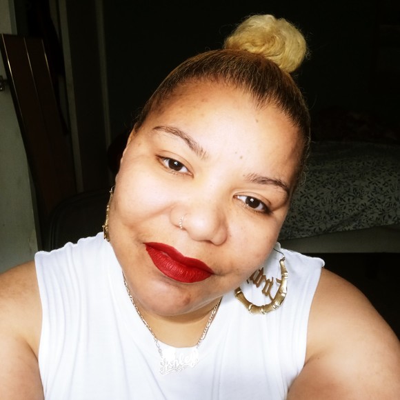 Profile Picture of Cinthia Sanchez (@coolattitude) on Poshmark