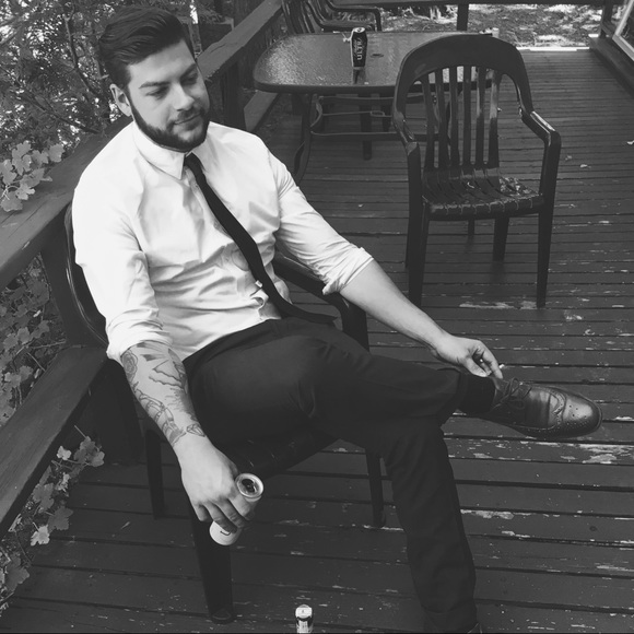 Profile Picture of Jacob Winters (@jwinterss) on Poshmark