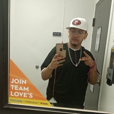 Profile Picture of Ray Torrez (@RayTorrez8) on Twitter