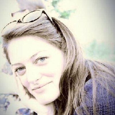 Profile Picture of Julia (@juliasauve) on Twitter