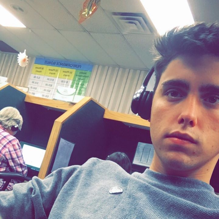 Profile Picture of Michael Stire (@michaelstire) on Tiktok