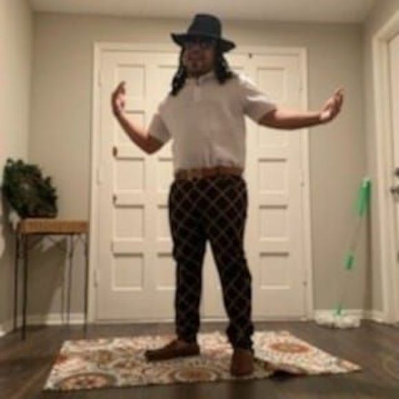 Profile Picture of Lamar Humes (@oskio) on Poshmark