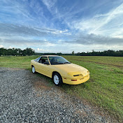 Profile Picture of Troy McFarland (@Its-knocking-garage) on Youtube