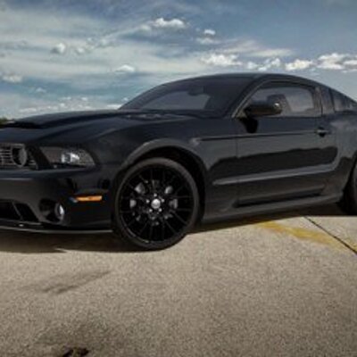 Profile Picture of Julian Zhao (@julianzzhao) on Twitter