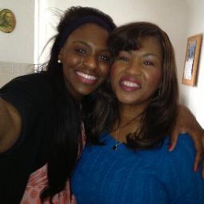 Profile Picture of Jasmine Calhoun (@jazzycalhoun) on Twitter