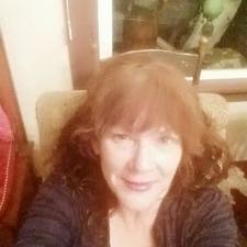Profile Picture of Sharon McLaughlin (@SharonbyeSm) on Twitter