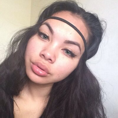 Profile Picture of Tina Tyler (@TinatylerTina) on Twitter