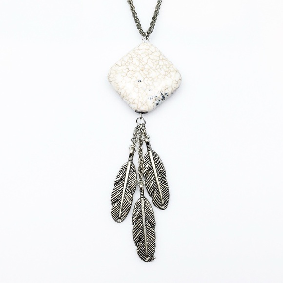 Whitney Roe - Poshmark Profile Picture of Whitney Roe (@whimsywhit) on Poshmark