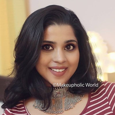 Profile Picture of Makeupholic World (@RenjiAnooj) on Twitter