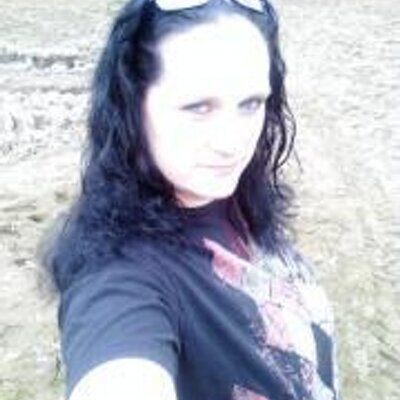 Robyn McGrath - Twitter Profile Picture of Robyn McGrath (@RobynEgg33) on Twitter