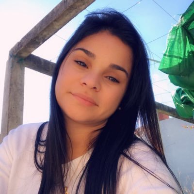Profile Picture of Johnstefani (@johnnfanni) on Twitter