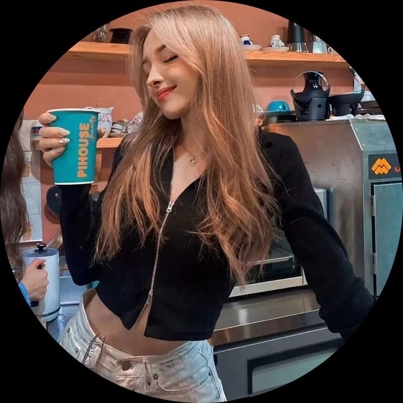 Profile Picture of Gregory Swartz (@mulher1306) on Poshmark