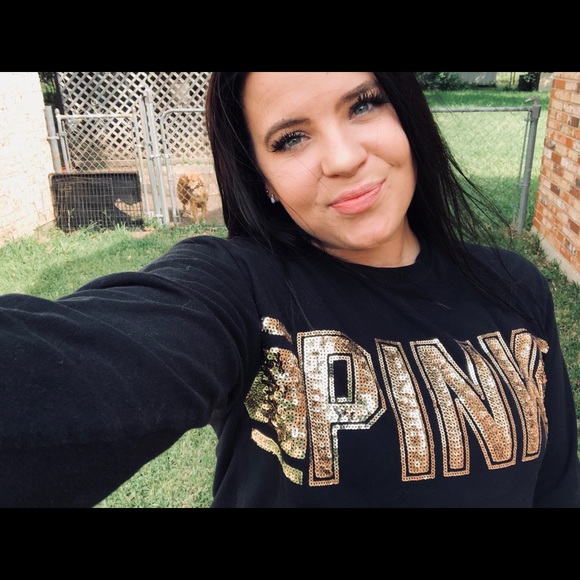 Profile Picture of Hannah Boyd (@hannahboyd204) on Poshmark