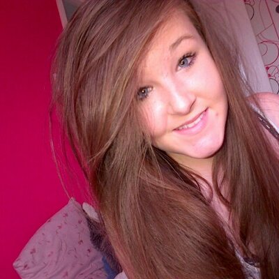 Profile Picture of Carly Osborne (@CarlyOsborne2) on Twitter