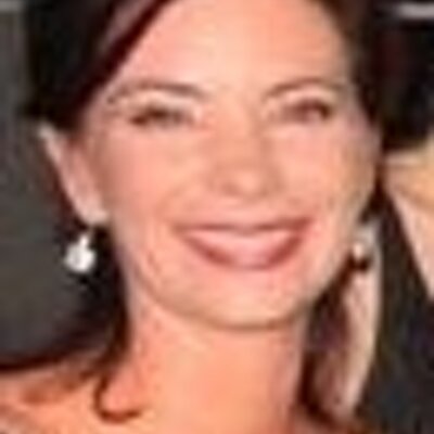 Profile Picture of Lisa McFadyen (@riz281066) on Twitter