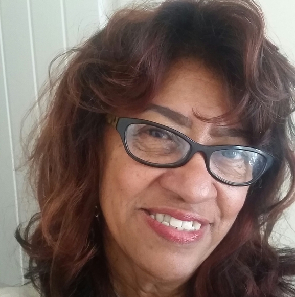 Profile Picture of Patricia Richard (@3376926270) on Poshmark