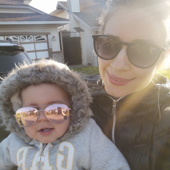 Profile Picture of Mahsa Ahmadzadeh (@mahsaa20) on Poshmark