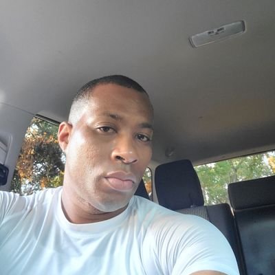 Ronald Veal - Twitter Profile Picture of Ronald Veal (@Ronswaggaroc) on Twitter