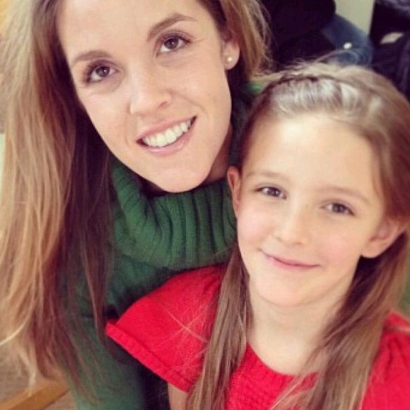 Profile Picture of Justina Bonine (@jbonine) on Poshmark