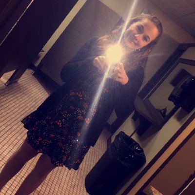 Profile Picture of Emily Mihalek (@emilyy846) on Twitter