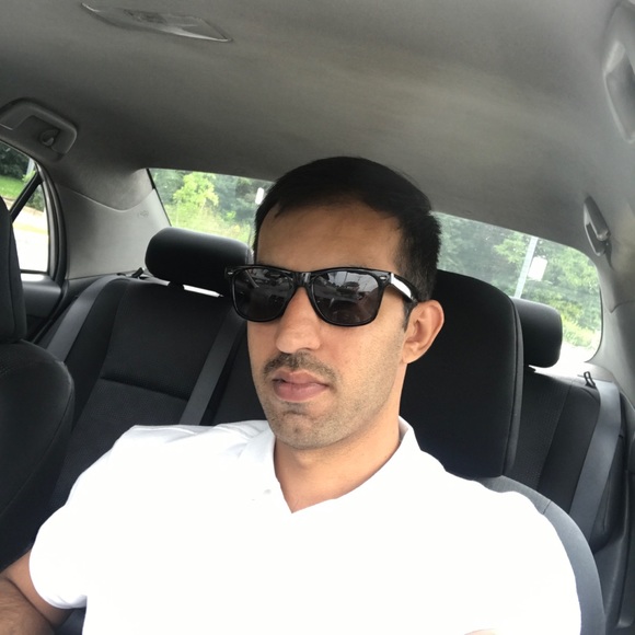 Profile Picture of Ahmed Amin (@ahmed9) on Poshmark