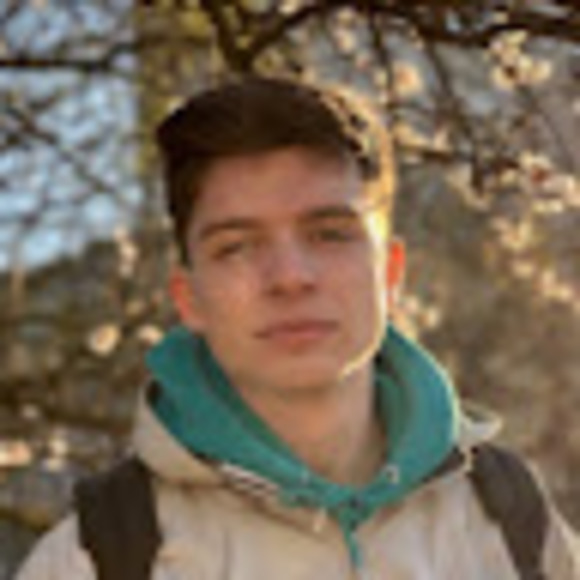Profile Picture of Dmitriy Tereznikov (@tertestacc21) on Poshmark