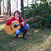 Profile Picture of Songwriter Stephanie Phillips (@YesWeCanSong3) on Youtube