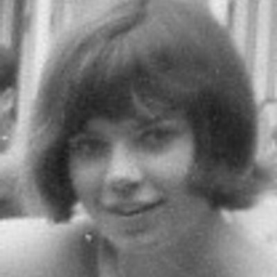 Profile Picture of Jolene Simons (@JoleneSimons2) on Twitter