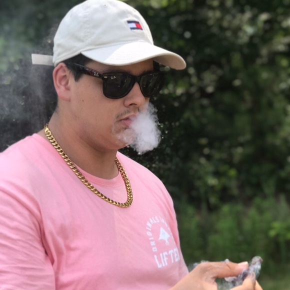 Profile Picture of Richard Peterson (@big_rich) on Poshmark