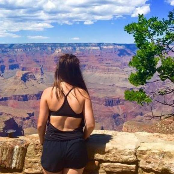 Profile Picture of Meghan Suriano (@megsuriano) on Poshmark