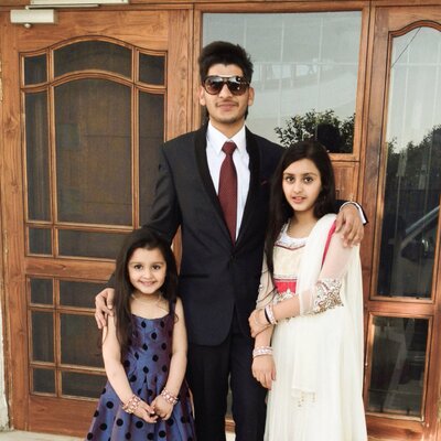 Profile Picture of Honey Grewal (@honeygrewal05) on Twitter