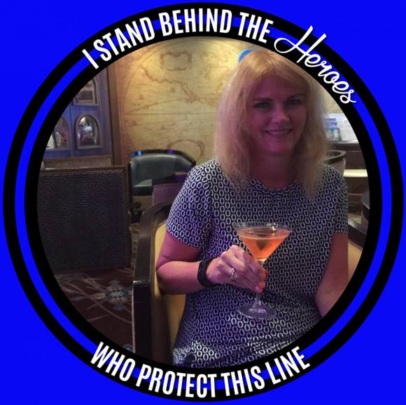 Profile Picture of Debbie Connor (@debbie_connor) on Poshmark