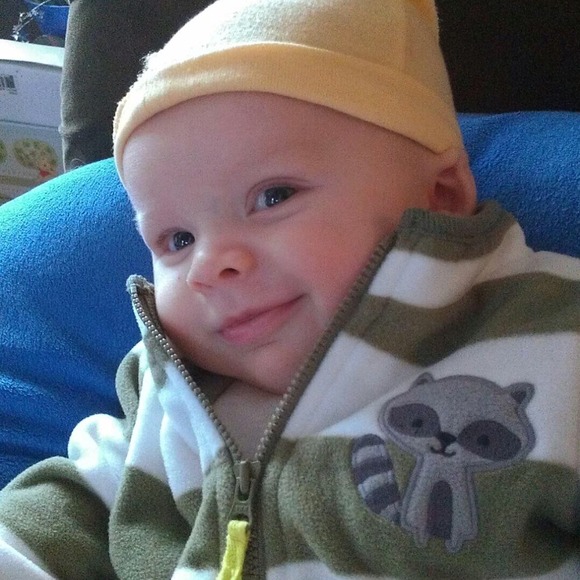 Profile Picture of Pat Almstrom (@palm5605) on Poshmark