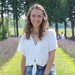 Profile Picture of ⠀⠀⠀⠀⠀⠀⠀⠀⠀⠀           🕉🌏👌🏼✈️ (@lauriepineault) on Instagram