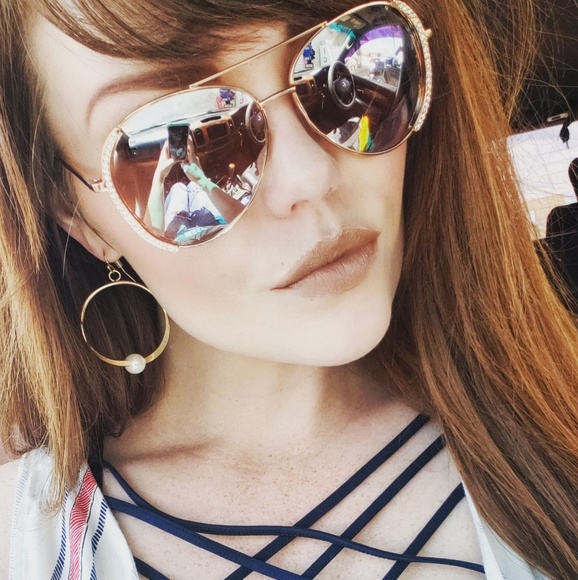 Profile Picture of Brianna Bascom (@coloradoboymom) on Poshmark