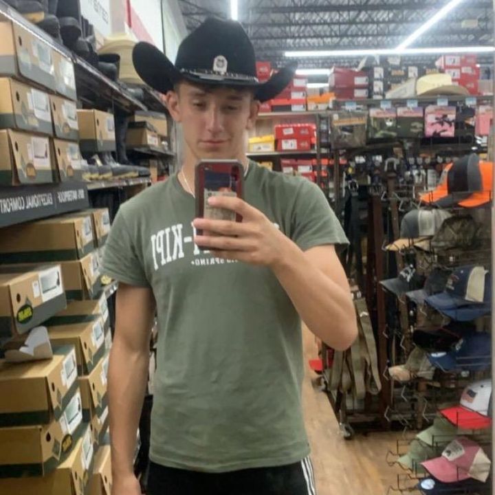 Profile Picture of J boogie (@joeybertrand1) on Tiktok
