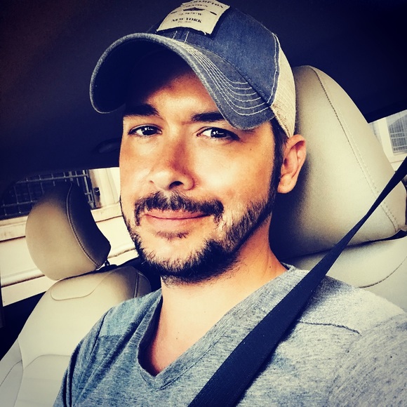 Profile Picture of Jay Brockette (@jbrockette81) on Poshmark