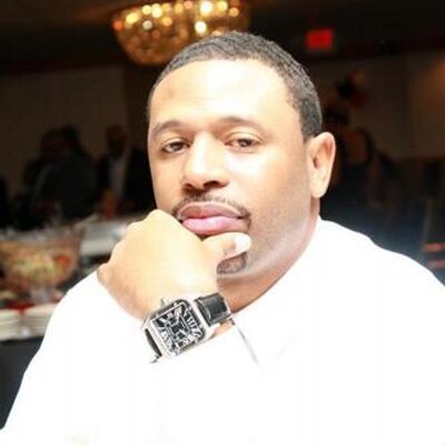 Profile Photo of Raphael Johnson (@@Raphael1914) on Twitter