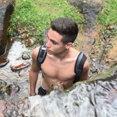 Profile Picture of Caleb (@calebgrayson25) on Twitter