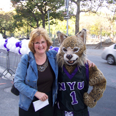 Profile Picture of Debbie Wojcik (@debbie_wojcik) on Twitter