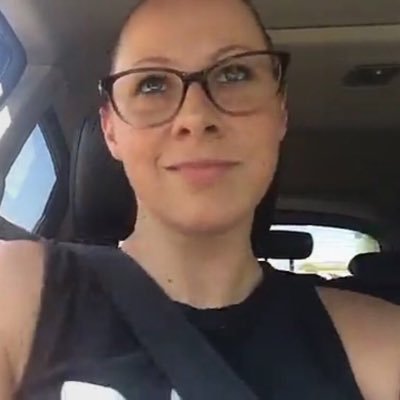 Profile Picture of Dennis Daniella (@DennisDaniella6) on Twitter