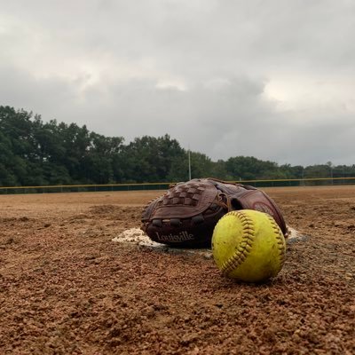 Profile Picture of CoachMul (@muldowney28) on Twitter