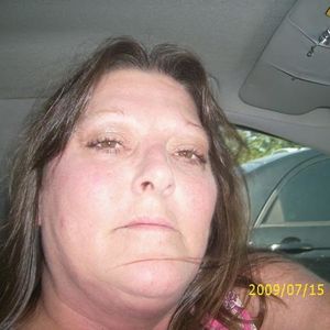 Profile Picture of Mary Swindell (@rdjunebug) on Myspace